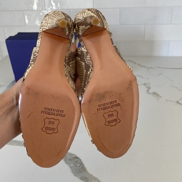 Stuart Weitzman Mapsling Heels in Natural Python | 6.5 M - Picture 7 of 10